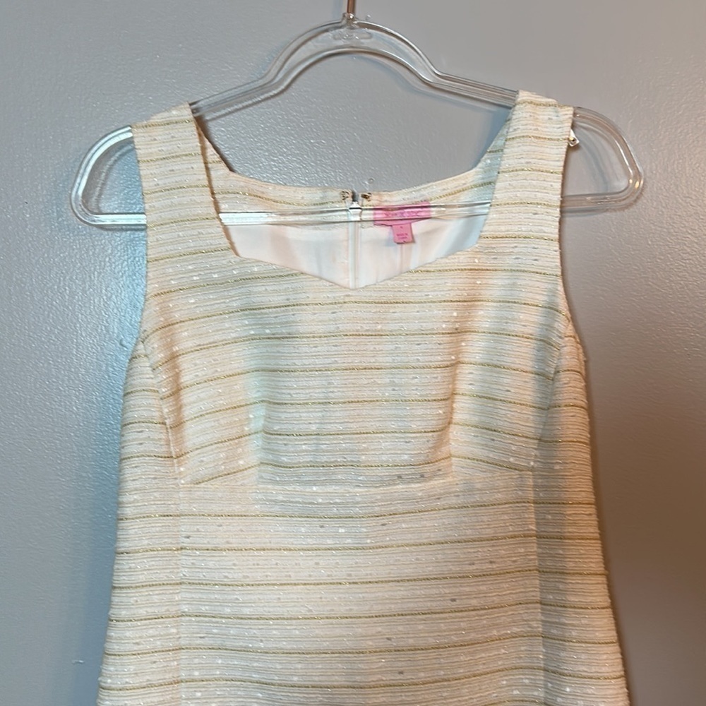 Lilly Pulitzer White Textured Sleeveless Shift Dress - Picture 3 of 13